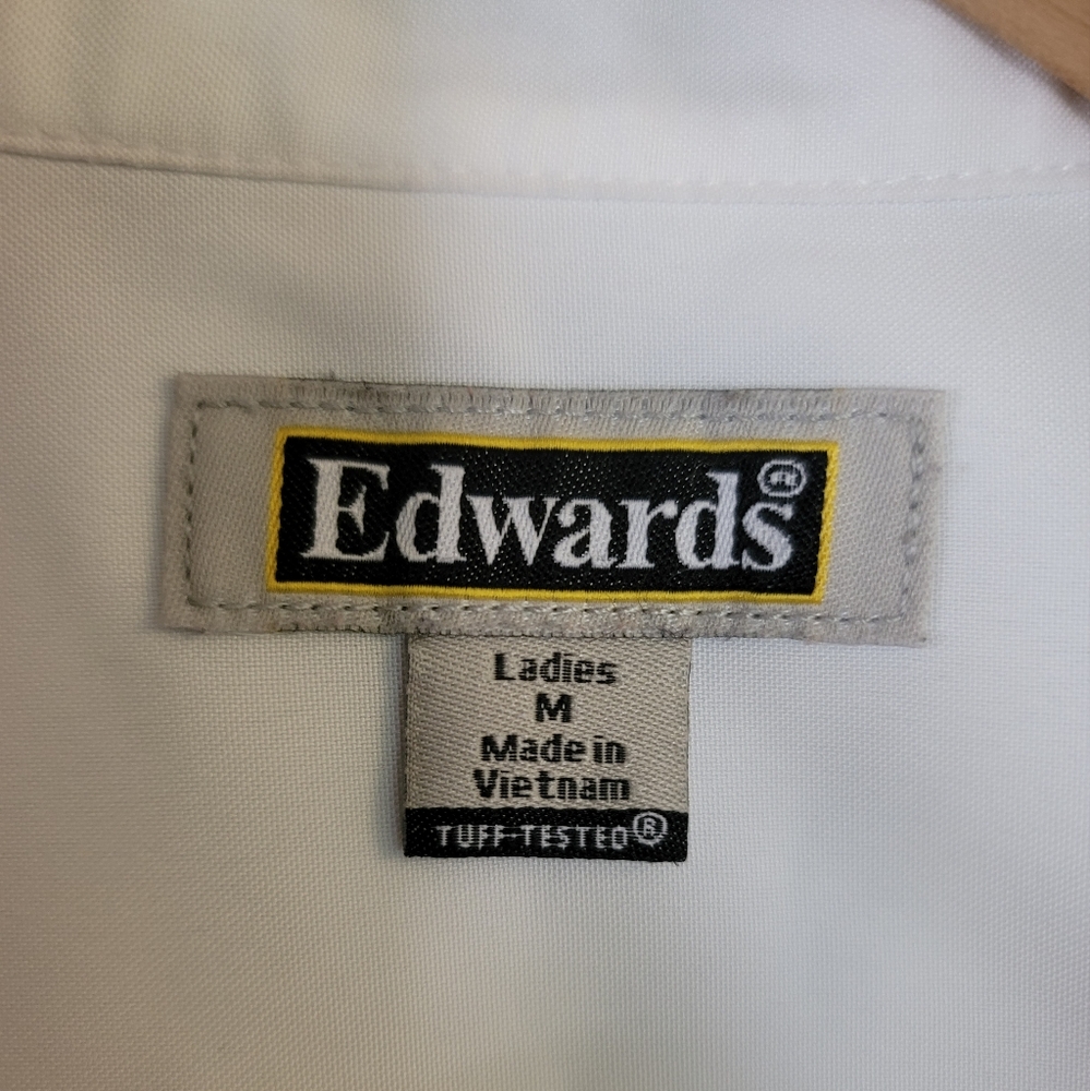 2 Ladies Edwards white work shirts with banded collar both size Medium - Picture 4 of 8